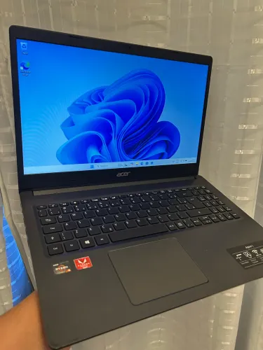 Oportunidade - Notebook Ryzen 5 em Excelente Estado