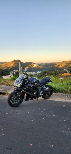 Honda CBR 650R 2022