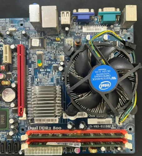 Placa Mãe PCI MB G31T-M7 LGA 775 DDR2 Processador + 4 GB de Memória + Cooler