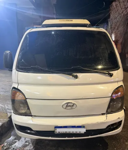 Vendo Hyundai Hr caminhão a diesel