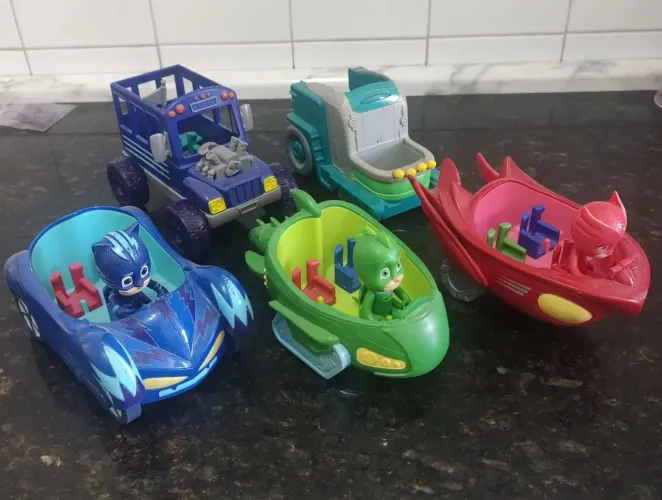 Conjunto Carros PJ Masks 1° Edição