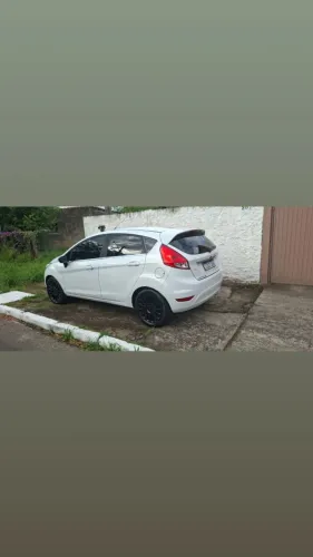 Ford Fiesta Titanium 1.6 16V Flex Mec. 2014