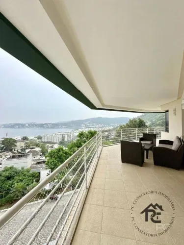 Casa com 4 quartos à venda, 449 m² por R$ 3.450.000 - Charitas - Niterói/RJ