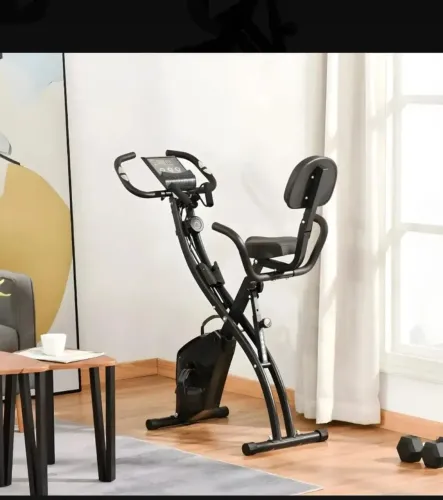 ÓTIMA oportunidade! Bike ergométrica nova 1 ano de uso, 10 níveis/carga, aguenta150 kilos