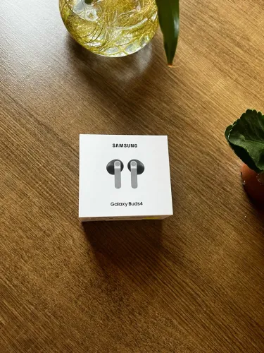 Fone de ouvido Samsung Galaxy Buds 4