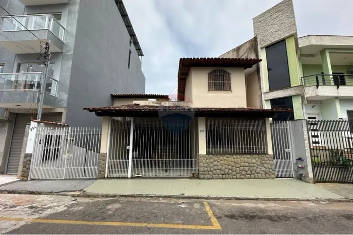 Ótima casa a venda no São Francisco