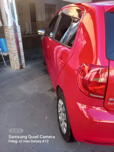 Volkswagen Fox 1.6 MI Total Flex 8V 5P 2014