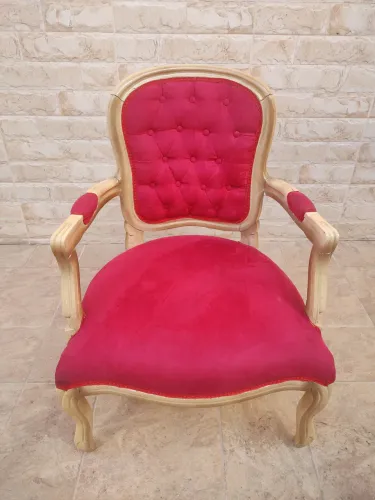 Cadeira decorativa em veludo