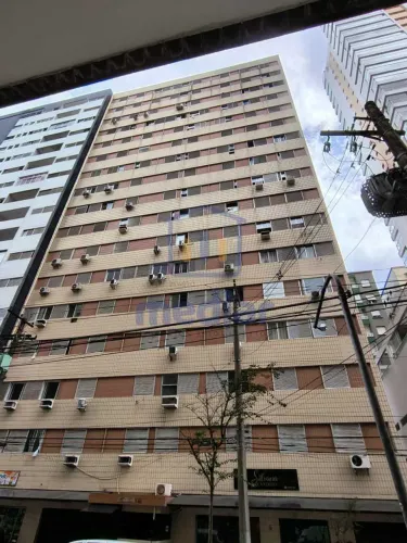 Oportunidade no coração do Embaré ! Apartamento de frente, com 45 m², 1 dormitório !