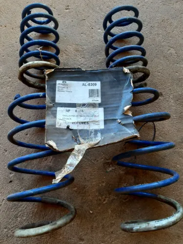 Vendo kit molas para carro Punto 1.8 ano 07/11