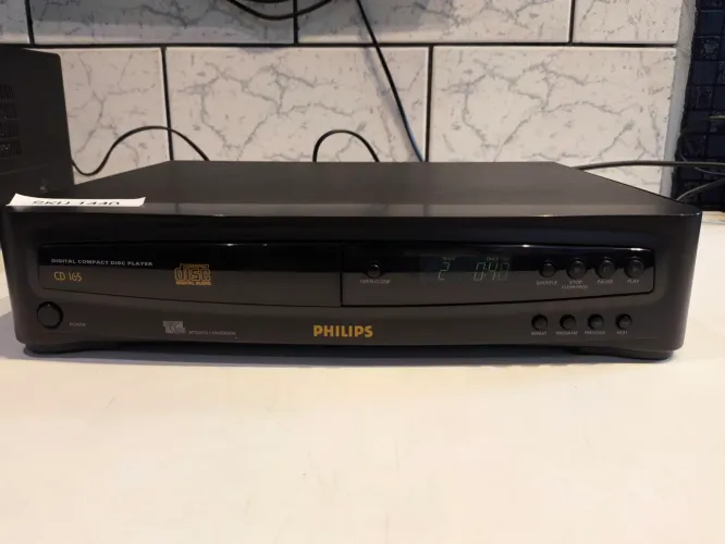 Cd player Philips CD 165 não acompanha controle remoto 