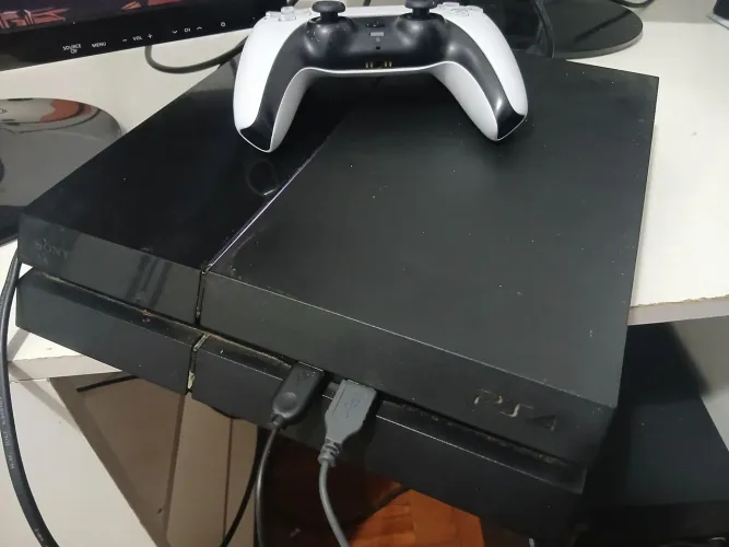 Playstation 4 usado