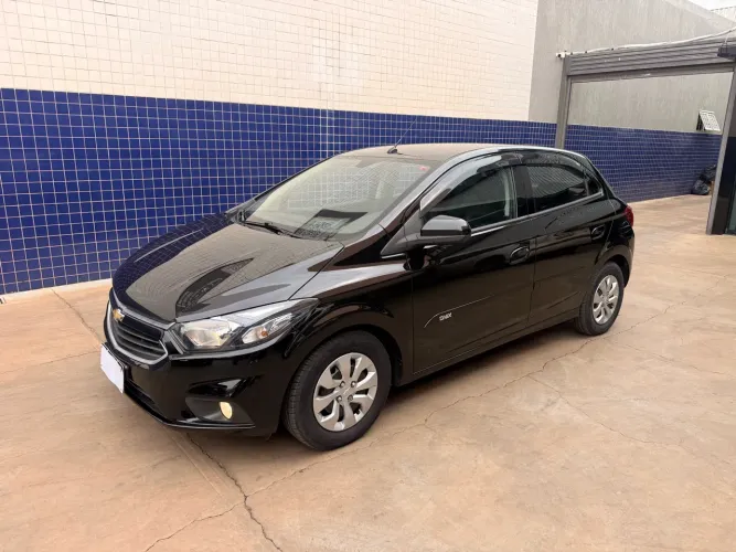 Chevrolet Onix Hatch LT 1.0 8V Flex Mec. 4P 2019