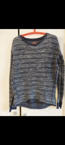 Blusa de frio azul da Fila
