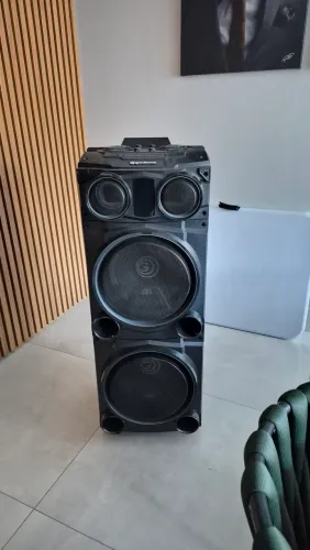 TORRE DE SOM BLACK BASS BLUETOOTH 2xWOOFERS 12" Gradiente GDB12M 1800W Bivolt