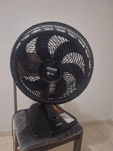 Ventilador turno Arno