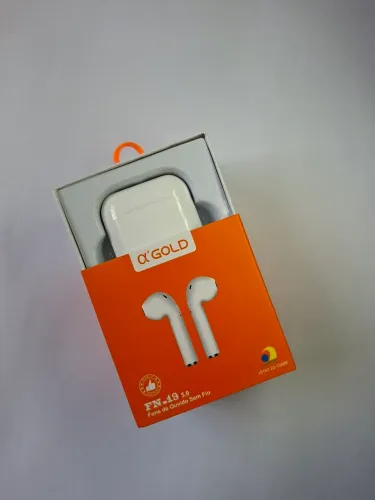 Fone de Ouvido Bluetooth Sem Fio TWS FN-19 Alpha Gold Branco com Case de Silicone