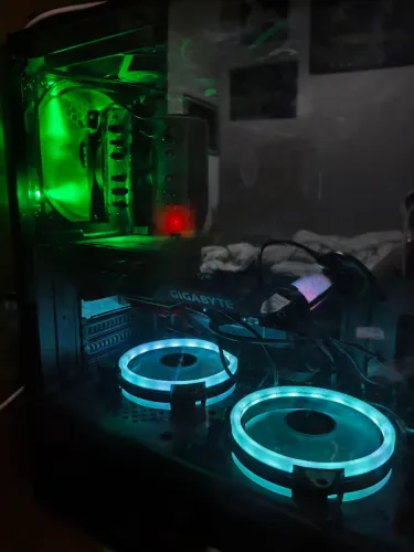 PC Gamer R55600+RTX4060 em perfeito estado de funcionamento