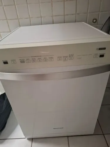 Lava louça, sofá, buffet