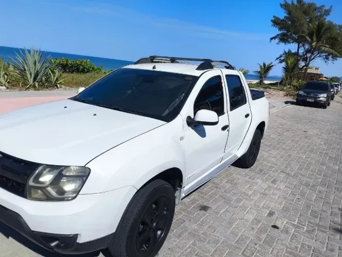 Renault Duster Oroch Exp. 1.6 Hi-flex 16V Mec. 2018