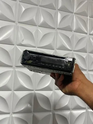 Potência de 2.400w e Som automotivo Paionnier