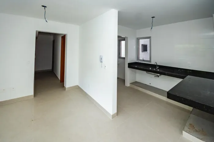 Apartamento à Venda - Santa Rosa, 2 Quartos, 79 m2