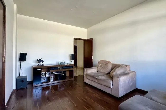 Apartamento à Venda - São Pedro, 4 Quartos, 139 m2