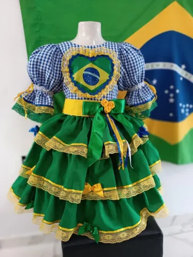 Estrelas aluguel de roupa junina 