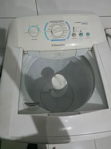Maquina de Lavar Electrolux 12 kilos