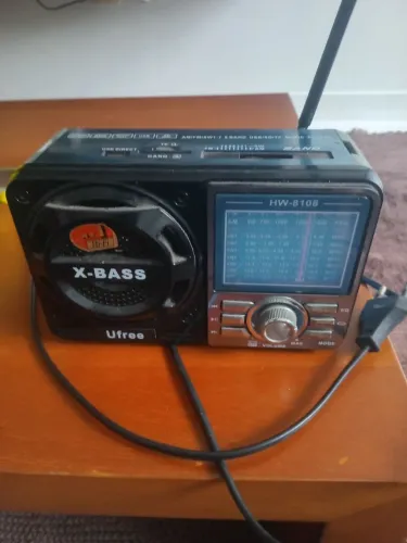 Rádio portátil. 