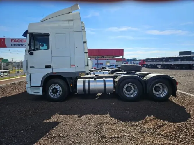 DAF XF105 FTS 460 6X2 2018