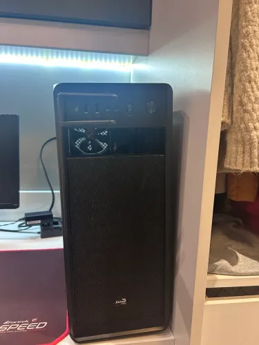 PC Gamer i5-7400 + GTX 1060 6GB