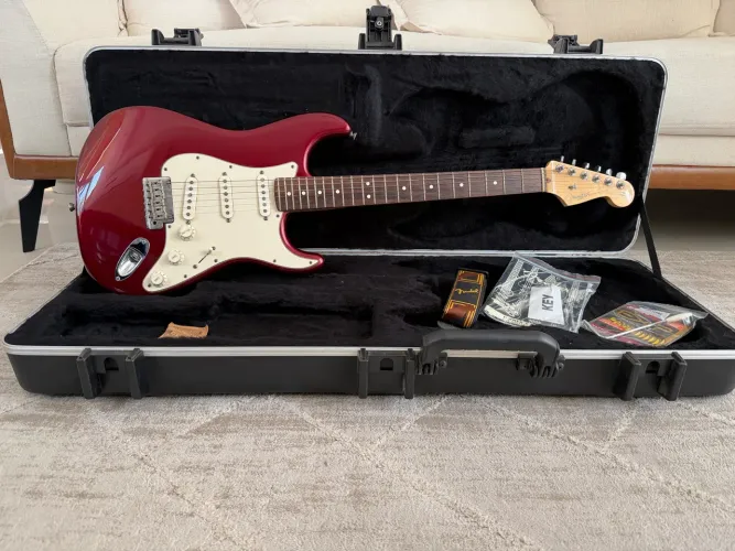 Guitarra Fender American Standard 2009 (impecável)