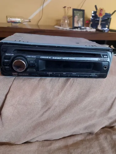 Aparelho de som automotivo sony