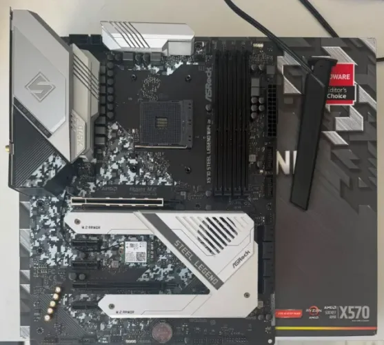X570 STEEL LEGEND WIFI E BLUETOOTH