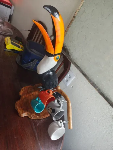 ATENDENTE DE COZINHA E BALCÃO