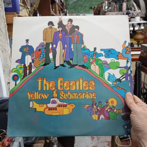 The Beatles Yelllow submarine