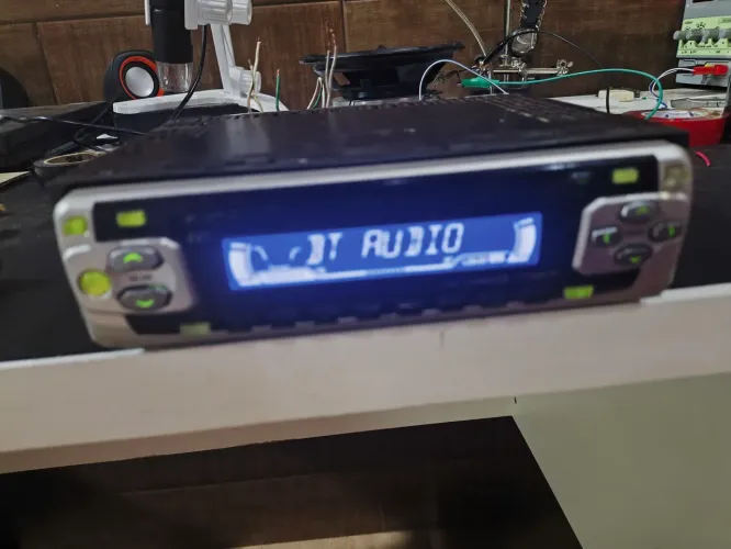 Pioneer deh-P450mp com bluetooth