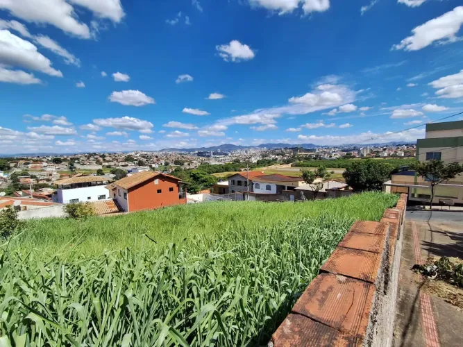 Lote à Venda no Bairro São Bernardo BH!