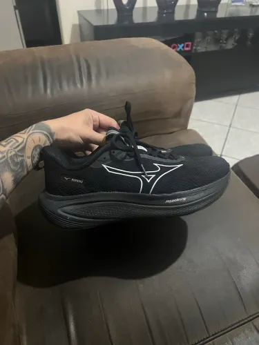 Tenis mizuno corrida