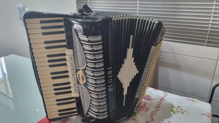 Acordeon pingini 3 vós oitavada