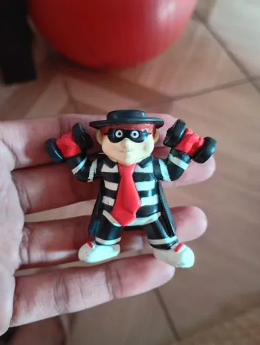 Miniatura Macdonalds 
