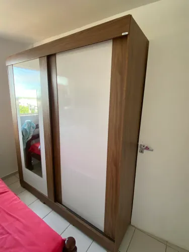 Guarda-roupa Casal 2 Portas Usado 