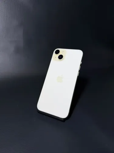 iPhone 15 Plus