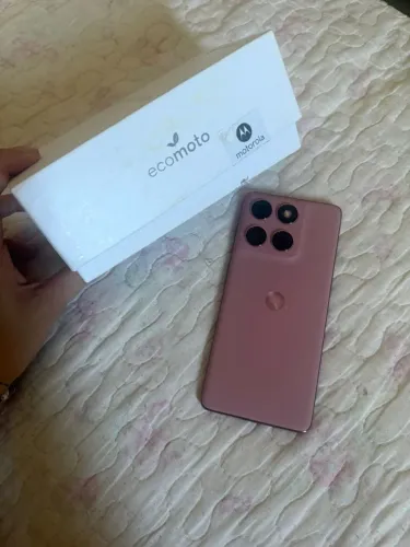 Vendo um celular edga 60 fusion