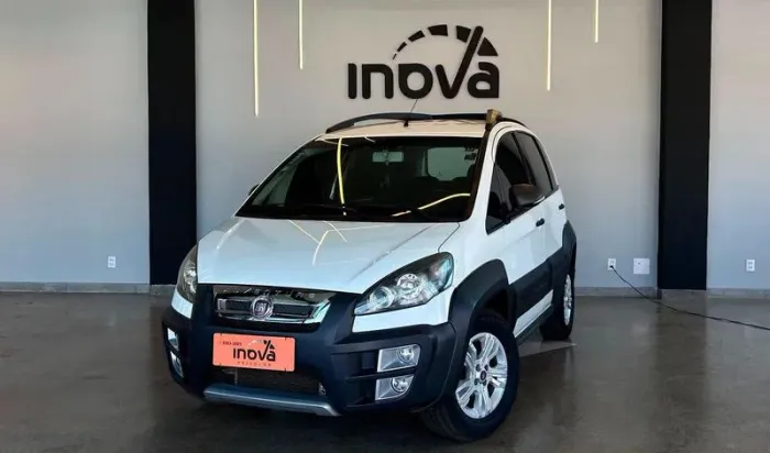 Fiat Idea Adv.ext./adv.ext. Loc. 1.8 Flex 5P 2013