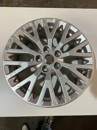 Roda Avulsa Mitsubishi Lancer Gt Aro 18 Avaria Prateado