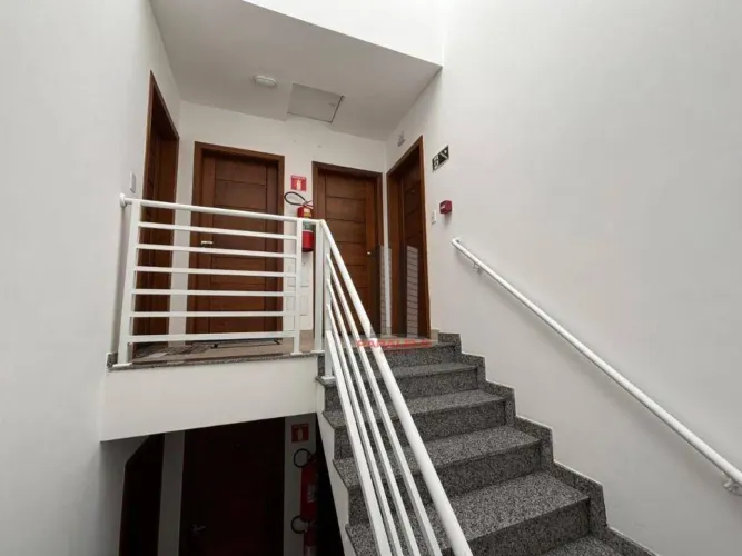 Apartamento com 2 dormitórios para alugar, 43 m² por R$ 2.278,28/mês - Vila Zelina - São P