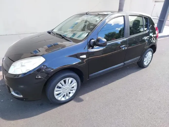 Renault Sandero Privilège Hi-flex 1.6 16V 5P AUT 2012