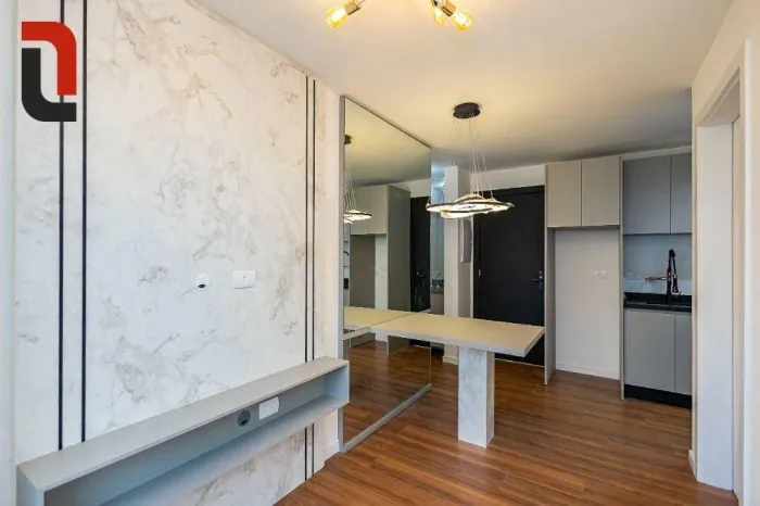 Apto Mobiliado 39m² 2 quartos, sacada e 1 vaga no Vila Izabel